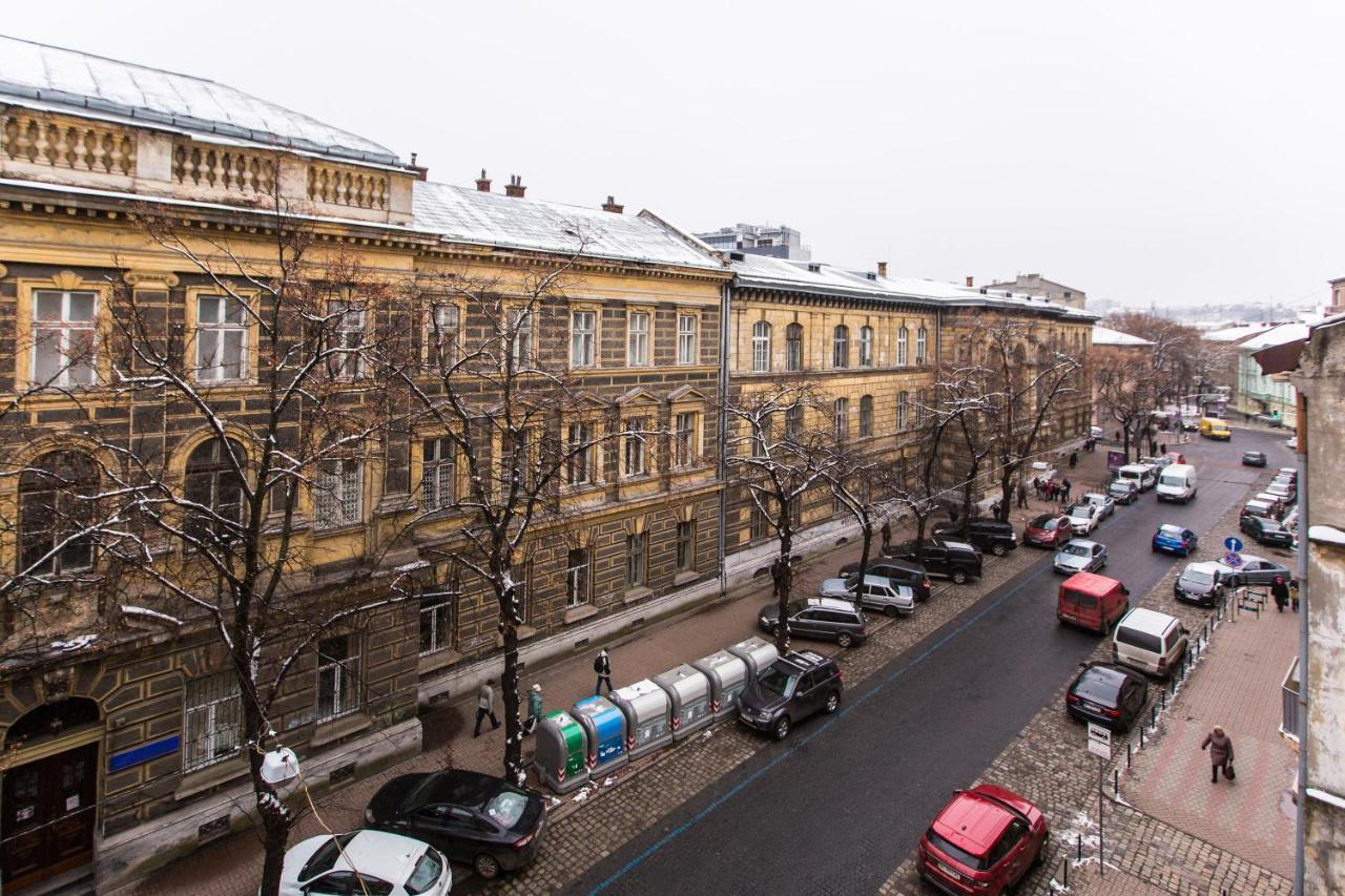 Avangard Qn Romana 26 Apart Apartment Lviv Exterior photo